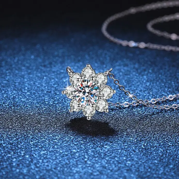 collar de diamantes de moissanita de 1CT para mujer, colgante chapado en plata 925 con cadenas de oro blanco, joyería fina para fiesta nupcial, regalo 2
