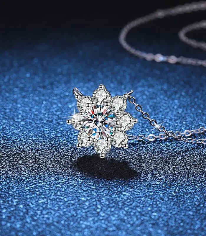 collar de diamantes de moissanita de 1CT para mujer, colgante chapado en plata 925 con cadenas de oro blanco, joyería fina para fiesta nupcial, regalo 2