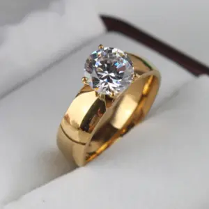 Anillos de dedo de acero inoxidable de color dorado CZ con circonita ligera de 6mm, joyería para hombres y mujeres, lotes al por mayor 2