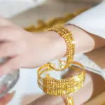 9999 Tienda de oro real de 24 quilates Pulsera de mujer del mismo estilo con tres círculos brillantes ajustable AU750 Regalo de cumpleaños Luxu de moda 2