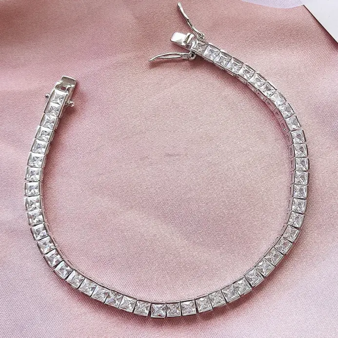 💍 Brazalete Tennis "Majestic Princess" – Diamantes de Laboratorio y Oro 14K 1