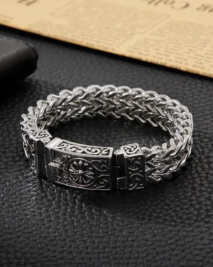 🦾 Pulsera "Titan Double Armor" – Acero de Titanio Dominante 1