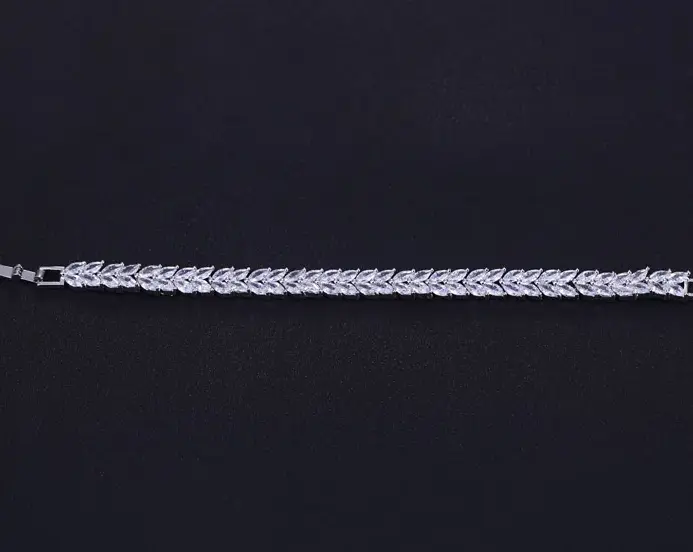 Zircon elementos hoja pulsera de cristal austriaco color oro blanco joyería de moda hecha con venta al por mayor 2