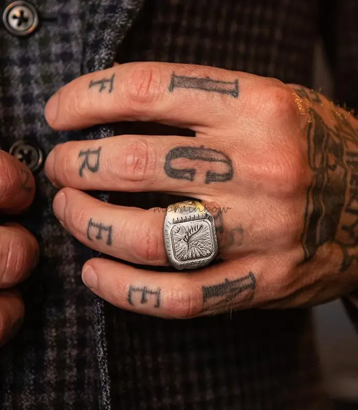 Anillo de sello de águila calva para hombres, anillos de pájaro chapados en oro con sello de pájaro, joyería de banda de halcón de acero inoxidable 2
