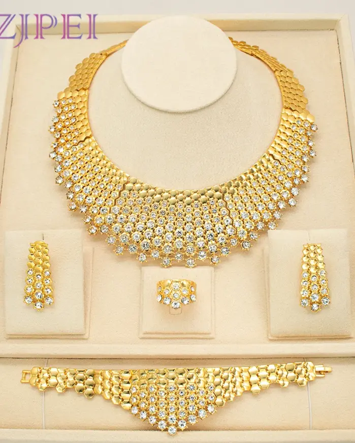 4 piezas, conjunto de joyería de circón blanco de lujo, collar, pendiente, pulsera, anillo chapado en oro, galvanoplastia, banquete de Dubái para mujer 1