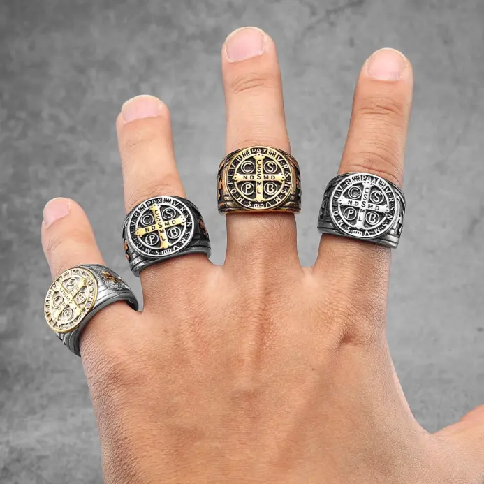 Exorcismo San Benito Cspb Cruz hombres anillos Punk Hip Hop para novio joyería de acero inoxidable regalo creativo al por mayor 2