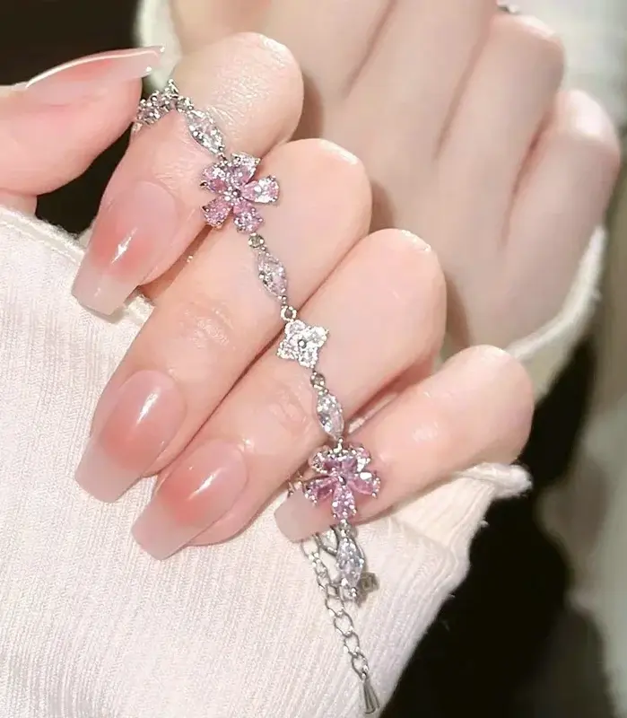 🌸 Pulsera "Sweet Cherry & Moon" – Estilo Y2K y Lujo Floral 2