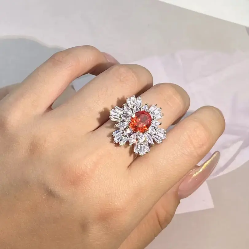 Anillo de compromiso de lujo para mujer, anillo de circón de diamante completo, anillo de circonita roja brillante, joyería de fiesta de moda, anillo ajustable incoloro 6