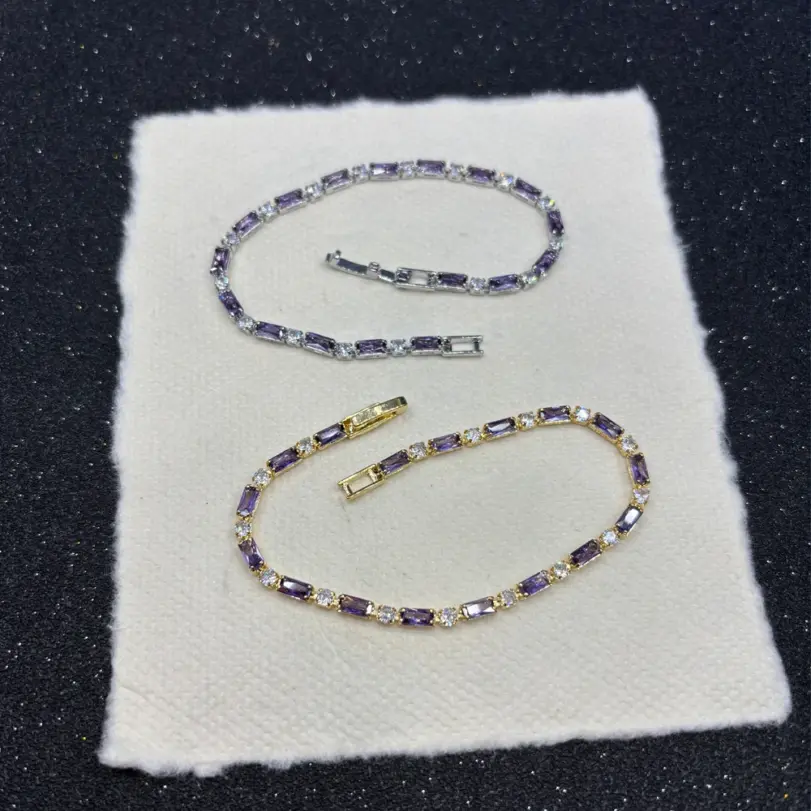 💜 Pulsera Tennis "Gala Royal" – Circonia Púrpura y Oro de 18K 6