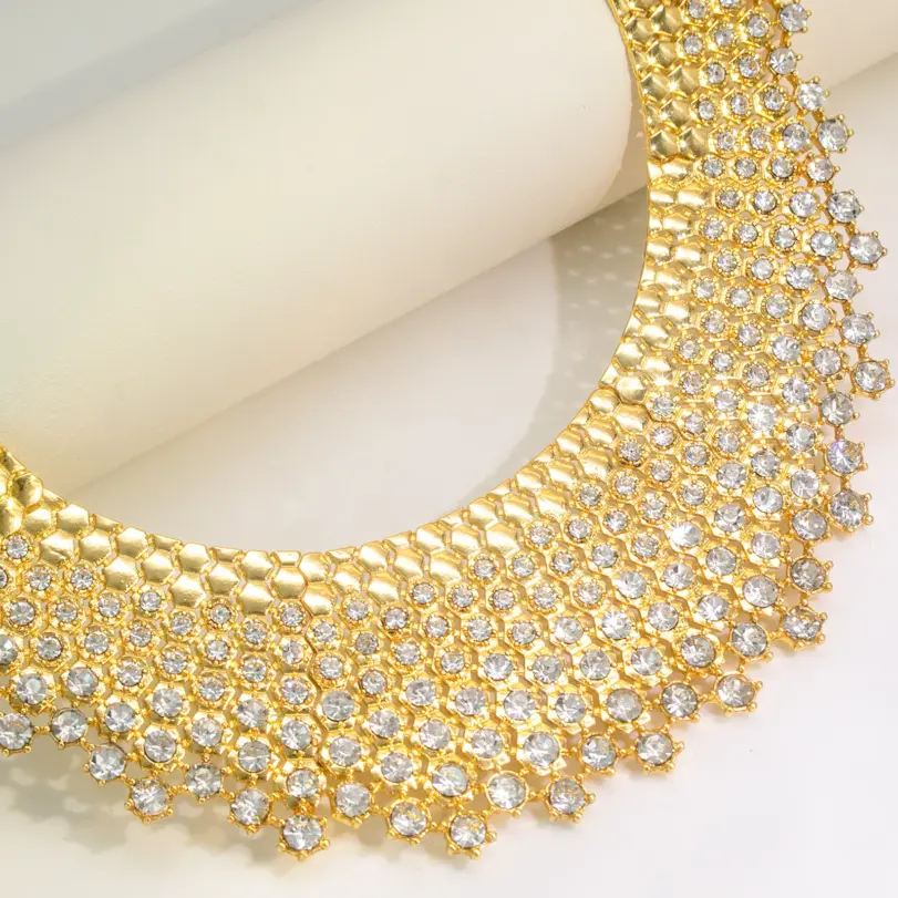 4 piezas, conjunto de joyería de circón blanco de lujo, collar, pendiente, pulsera, anillo chapado en oro, galvanoplastia, banquete de Dubái para mujer 4