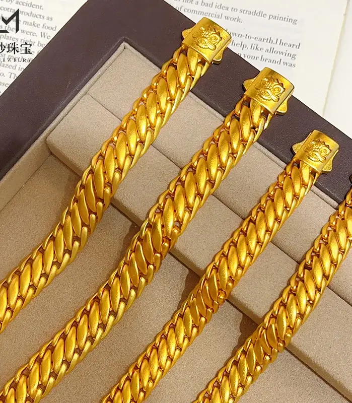 Pulsera de látigo de tres caballos con tablero de León antiguo para hombre, oro puro de lujo 24K 9999, cadena cubana de jefe esmerilada de cara ancha 1