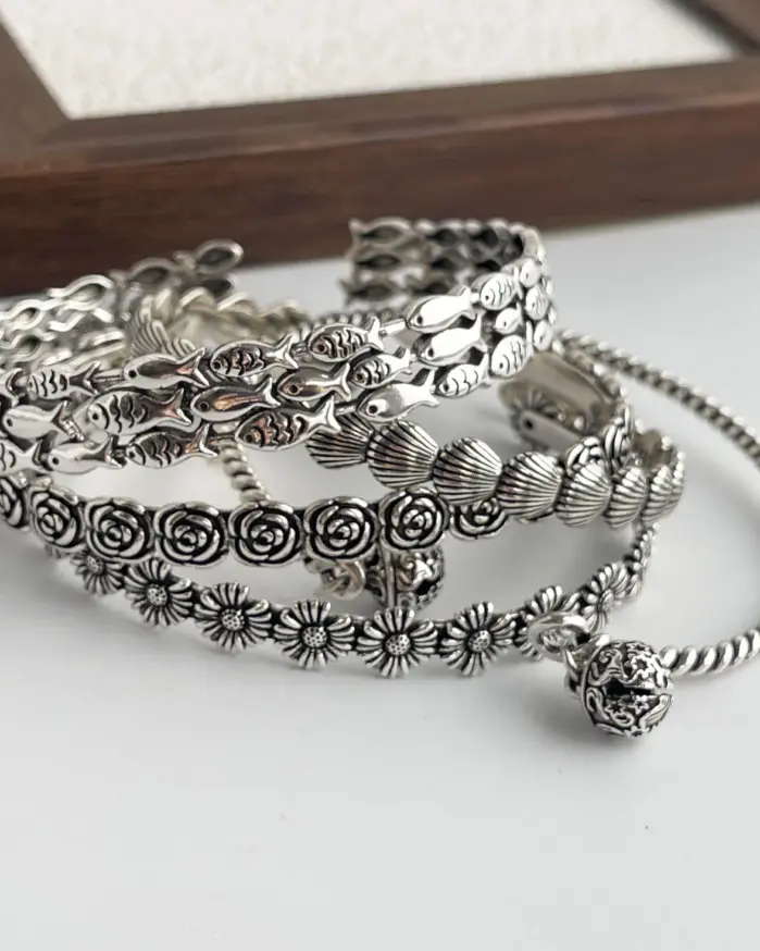 🌿 Pulsera "Antique Bloom S925" – Plata Sólida Grabada a Mano 2