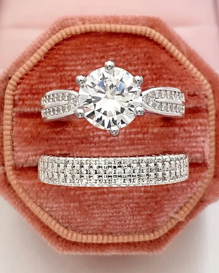 Accesorios elegantes, conjunto de anillos de boda de circón, conjunto plateado de 2 piezas, anillo de diamante Natural, anillos de compromiso brillantes para pareja y niña 2