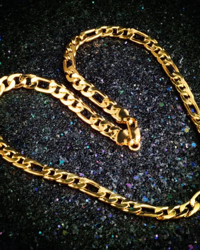🔝 Collar "Noble Curb 6mm" – Cadena Lateral en Oro 18K Luxury 2