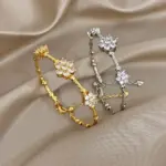 🌸 Brazalete "Flor Trenzada" – Diseño de Lujo y Brillo Espejo 1