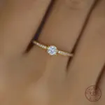 Anillo de circón brillante chapado en plata de ley 925 de 14 quilates para mujer, joyería de boda con temperamento exquisito 1