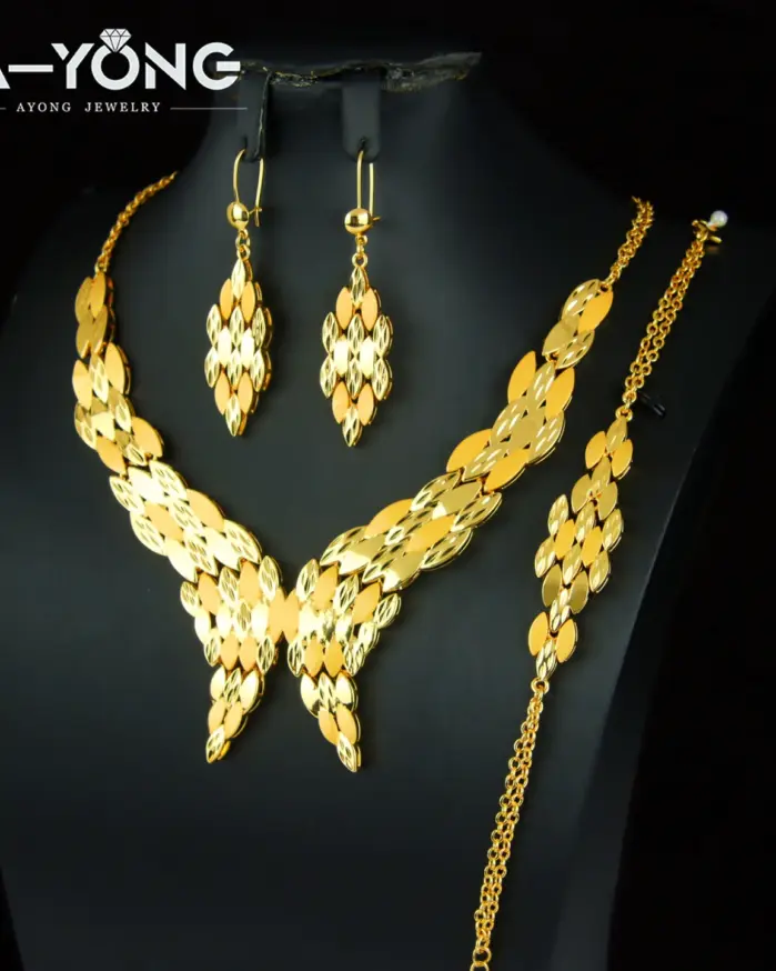 Precioso conjunto de joyería de boda de Dubái, chapado en oro de 24k, collar nupcial nigeriano, pulsera, pendientes, joyería árabe para mujer 2