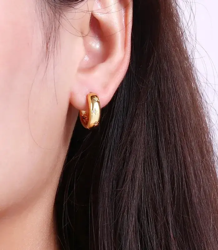 Pendientes de aro de estrella de acero inoxidable para mujeres y niñas, pendientes pavimentados de circón simples Vintage, regalo de joyería de moda para fiesta de uso diario 2