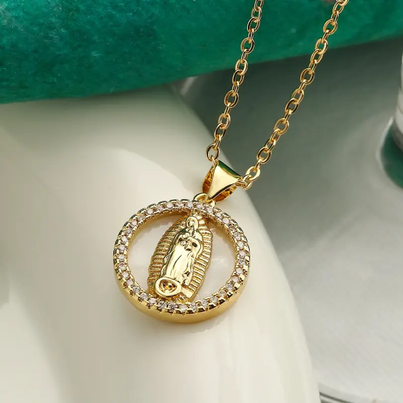 NEWBUY joyería religiosa de alta calidad para mujer, collar de cadena de acero inoxidable con incrustaciones de circonita cúbica de cobre, colgante de la Virgen María 3
