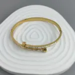Nueva pulsera chapada en oro de acero inoxidable con circonita para uñas de 18 quilates, pulsera de pareja impermeable de alta calidad, regalo para esposa 4