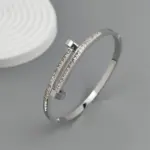 Nueva pulsera chapada en oro de acero inoxidable con circonita para uñas de 18 quilates, pulsera de pareja impermeable de alta calidad, regalo para esposa 2