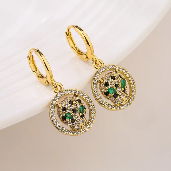 nueva moda Color dorado joyería de boda de acero inoxidable de lujo AAA CZ pendientes de leopardo de circón para regalo elegante de mujer 2
