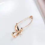Kinel-broche de oro rosa para mujer, joyería de boda creativa única con lazo de Metal hueco, broche fino caliente, 585 6