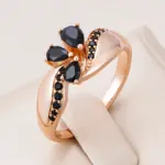 Anillo de circón Natural negro para mujer, moda 585, Color oro rosa, flor de cristal, anillo de novia, joyería Vintage fina diaria 1 Anillo de circón Natural negro para mujer, moda 585, Color oro rosa, flor de cristal, anillo de novia, joyería Vintage fina diaria 1