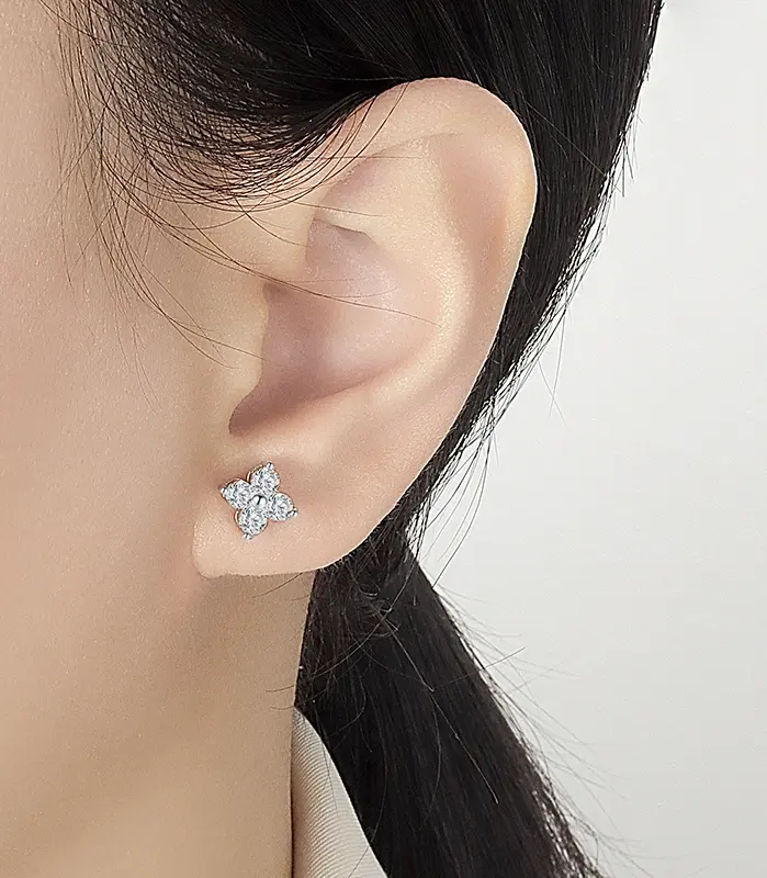 pendientes de tuerca de moissanita para mujer, plata pura S925, trébol clásico, diamante de laboratorio, joyería de boda de lujo 2