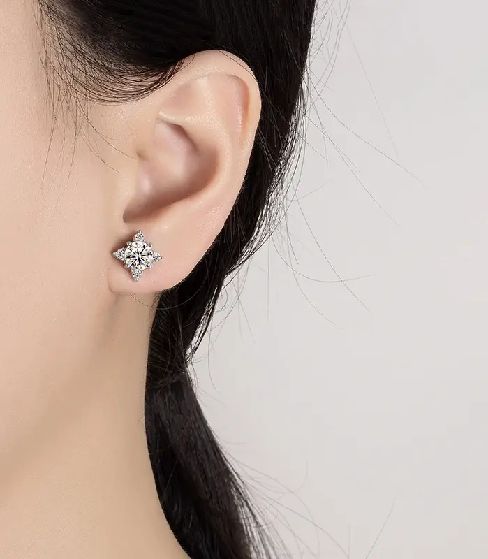 Pendientes de moissanita 0,5/1CT para mujer S925 plata pura estrella de cuatro garras pendientes de diamantes certificados GRA joyería de fiesta 2