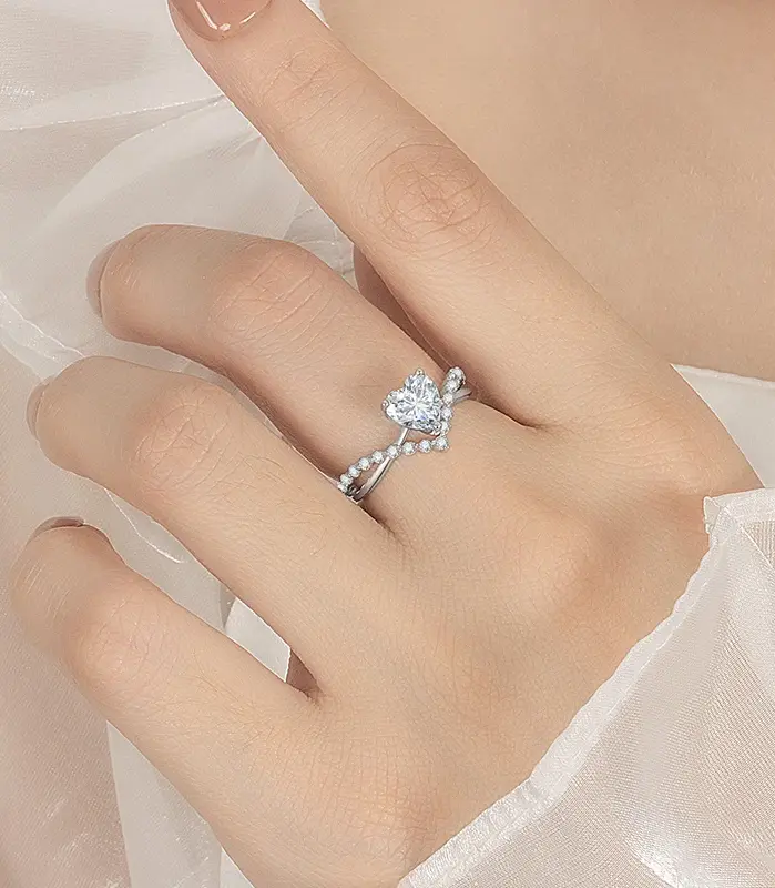 Anillo de moissanita con corte de corazón de 1CT para mujer, plata pura S925, diamante de laboratorio, joyería de boda elegante de lujo 2
