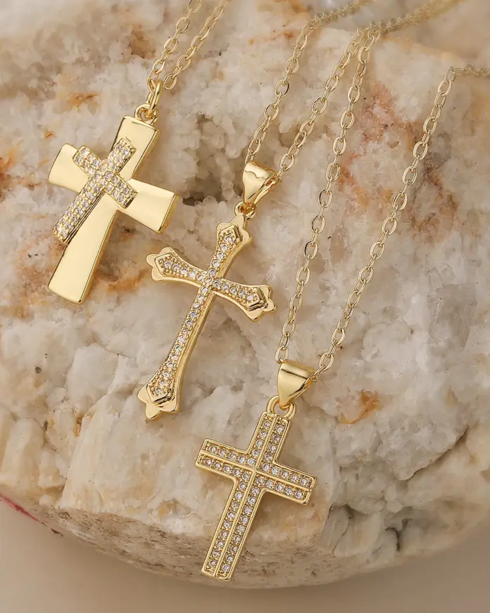 Collares con colgante de cruz de diseño minimalista y elegante para mujer, joyería para fiesta diaria 1