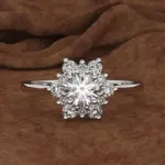 anillos deslumbrantes con forma de flor para mujer, accesorios de compromiso de boda, joyería llamativa de circón cúbico brillante, regalo para mujer 2