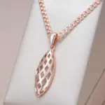 Kinel-collar con colgante brillante Simple para mujer, accesorios de Color oro rosa 585, joyería fina diaria de alta calidad 1