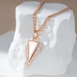 Kinel, collares con colgante brillante a la moda novedosa para mujer, colgante triangular Simple de oro rosa 585, joyería fina diaria de alta calidad 3