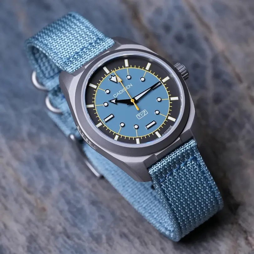Reloj de Pulsera Mecánico Automático CADISEN 2027 de Acero Titanio con Correa de Lona, Movimiento Japonés MIYOTA 8215, Resistente al Agua 100M, TI-7 Autodyne para Hombre 3