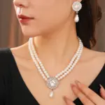 Juego de Joyería Vintage Elegante de 3 Piezas para Mujer, Collar con Forma de Gota de Perla, Gargantilla de Cristal Brillante, Aretes de Novia para Boda, Fiesta 2