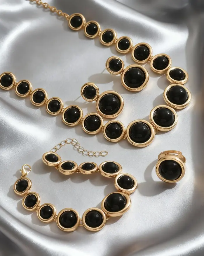 Conjunto de joyería geométrica elegante para mujer, collar Retro, anillo dorado, pulsera de moda, pendiente Circular con incrustaciones, regalo de fiesta, 5 uds. 2