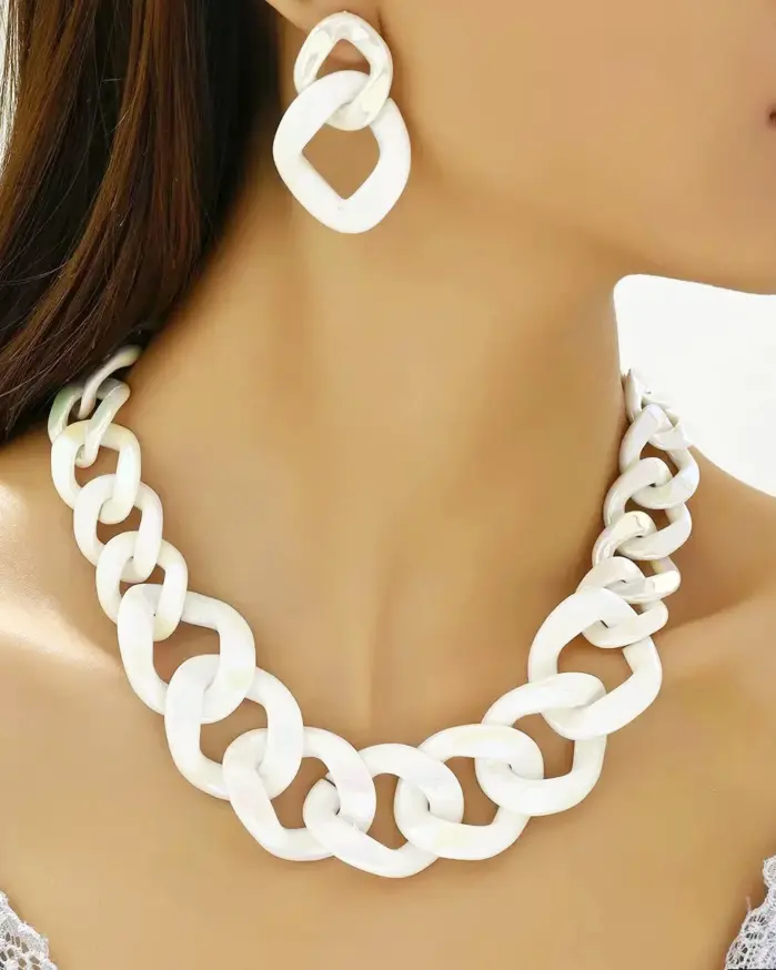 Juego de Joyería Elegante y Moderno de 3 Piezas para Mujer, Collar de Círculo con Cordón, Gargantilla Acrílica Clásica, Aretes para Uso Diario Informal, Regalo 2