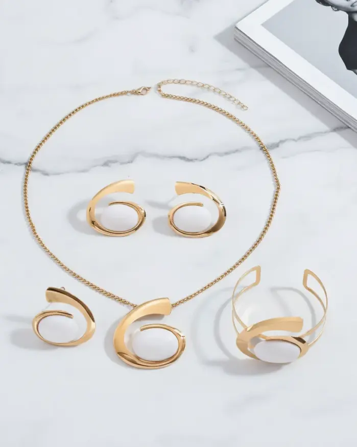 Juego de Joyería Elegante y Moderno de 5 Piezas para Mujer, Collar con Forma de Helix Aspersa, Gargantilla de Metal Clásica, Aretes para Uso Diario en la Playa, Regalo 1