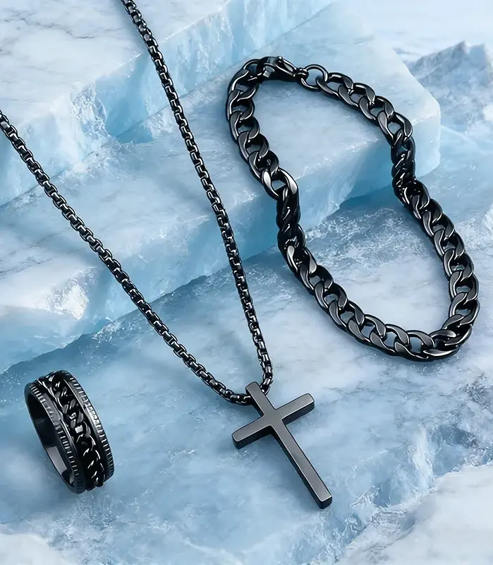Set de Joyería de Moda de 3 Piezas para Hombre: Collar con Cruz, Cadena Gargantilla Negra, Anillo y Pulsera. Ideal para Atuendos Diarios, Regalo para Hombres. Joyería con Anillo Cubano Negro. 1