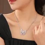 Juego de Joyería Vintage Elegante de 3 Piezas para Mujer, Collar con Incrustaciones de Circonita, Gargantilla de Cristal Brillante, Aretes de Novia para Boda, Fiesta 2