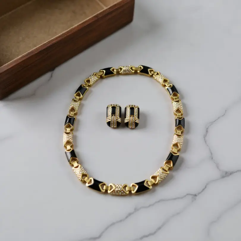 Juego de Joyería Elegante y Moderno de 3 Piezas para Mujer, Collar Estilo Corte en Oro Negro, Gargantilla Clásica, Aretes para Uso Diario Informal, Regalo 1 Juego de Joyería Elegante y Moderno de 3 Piezas para Mujer, Collar Estilo Corte en Oro Negro, Gargantilla Clásica, Aretes para Uso Diario Informal, Regalo 1