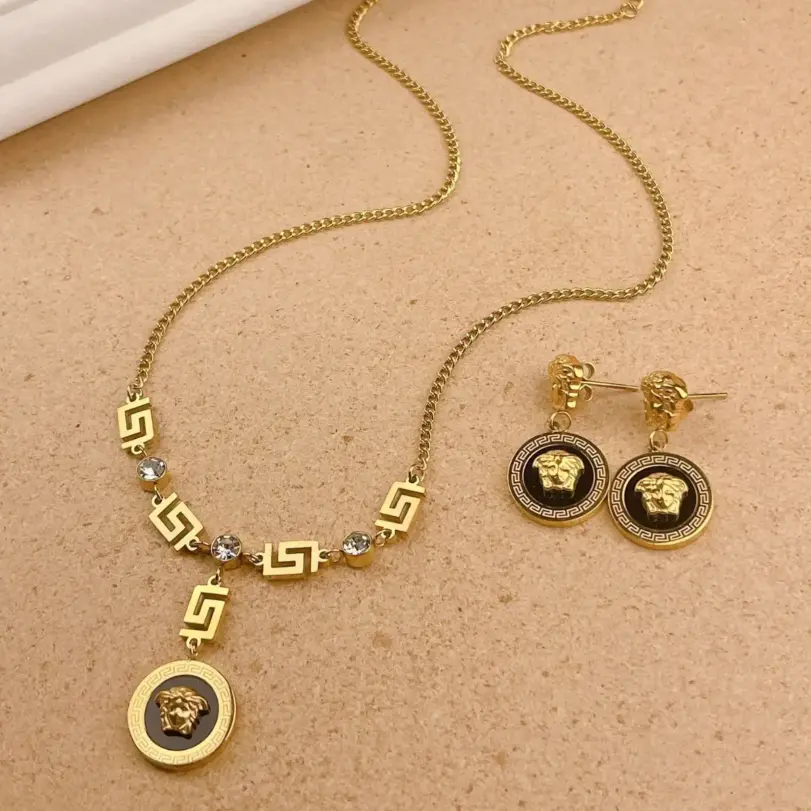 Conjunto de joyería Vintage elegante para mujer, collar de Avatar de persona negra, gargantilla de cristal brillante, pendientes de boda para fiesta, 3 uds. 4