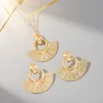 Juego de Joyería Elegante y Moderno de 3 Piezas para Mujer, Collar Geométrico en Forma de Sector, Gargantilla de Metal Clásica, Aretes para Uso Diario Informal, Regalo 3
