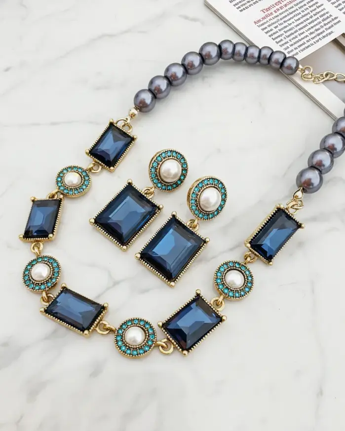 Conjunto de joyería Vintage elegante para mujer, collar de perlas cuadradas con incrustaciones de diamantes, pendientes de boda, regalo de fiesta, 3 uds. 1