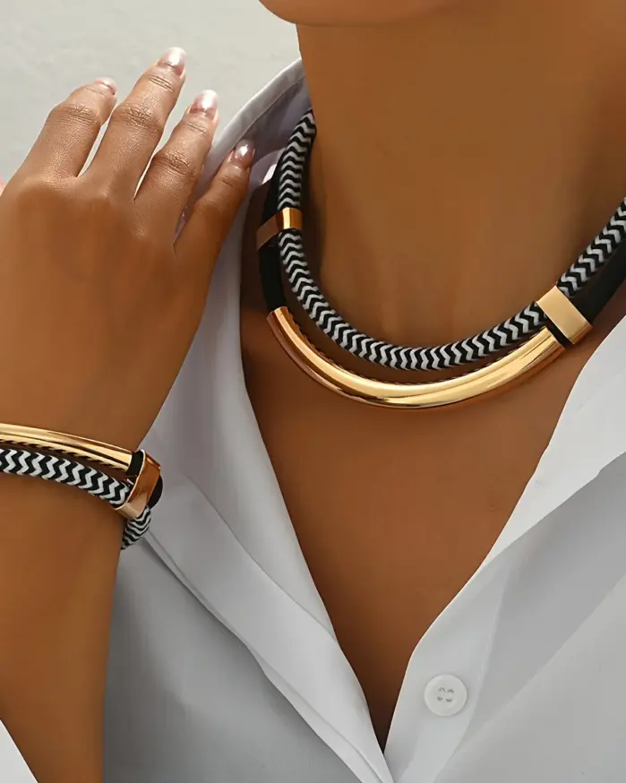 Conjunto de 2 uds de nueva moda, tubo de Metal grueso de doble línea en blanco y negro, conjunto de pulsera y collar estilo Hip-Hop exagerado para uso diario 1