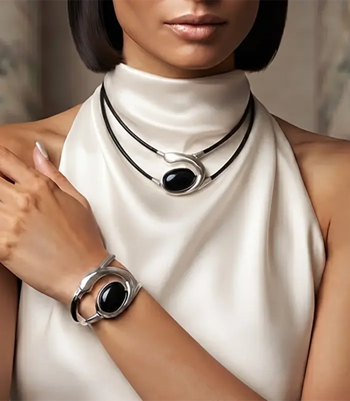 Juego de Joyería Vintage Elegante de 2 Piezas para Mujer, Collar Ovalado Negro, Gargantilla Dorada, Pulsera Negra y Dorada para Novia, Regalo de Boda o Fiesta 1