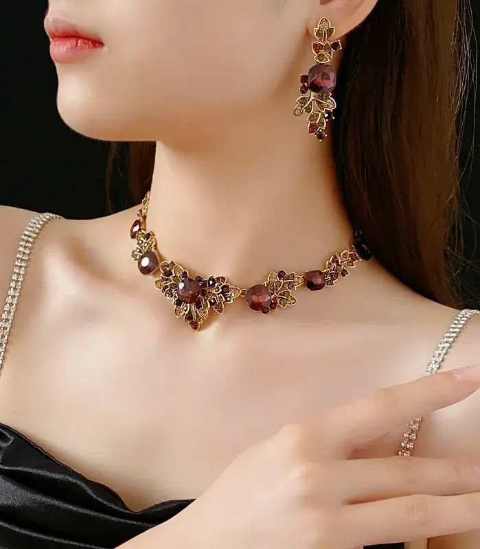 Juego de Joyería Vintage Elegante de 3 Piezas para Mujer, Collar con Hojas Cuadradas, Gargantilla de Cristal Brillante, Aretes de Novia para Boda, Fiesta 2