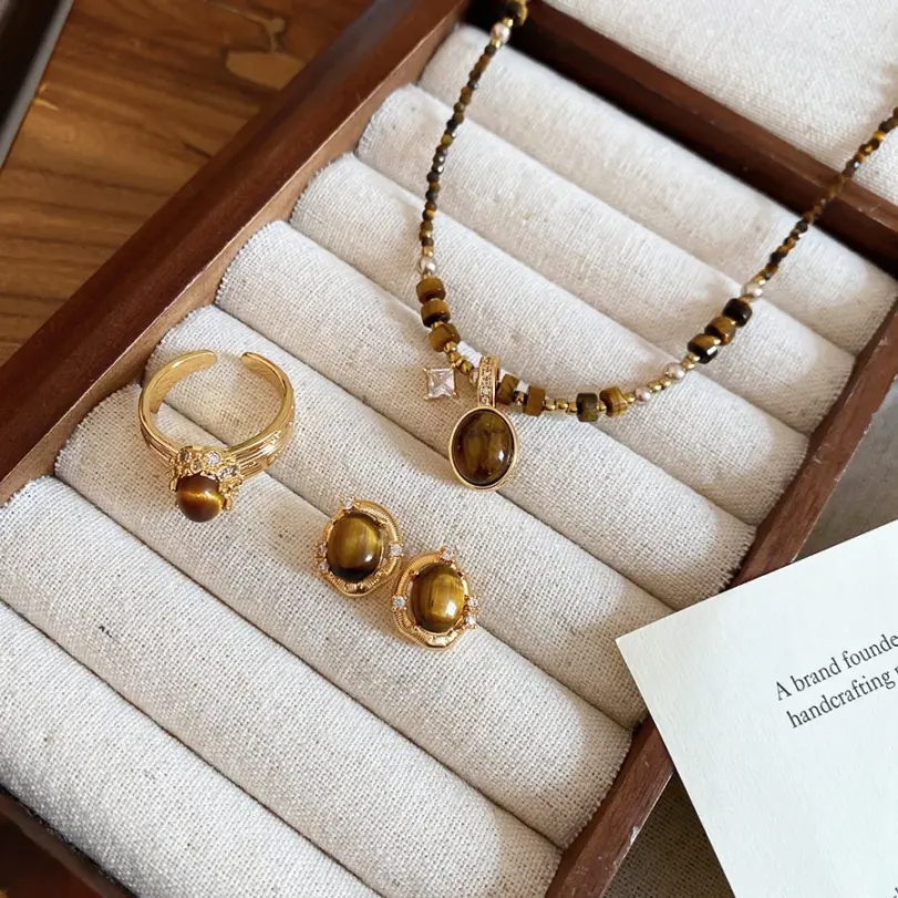 Juego de Joyería Vintage Elegante de 4 Piezas para Mujer, Collar con Circonitas Marrones, Gargantilla de Cristal Brillante, Aretes de Novia para Boda, Fiesta 4